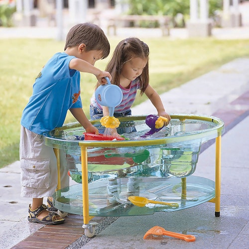Sand and Water Table