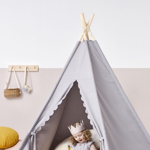 The Little Green Sheep Teepee