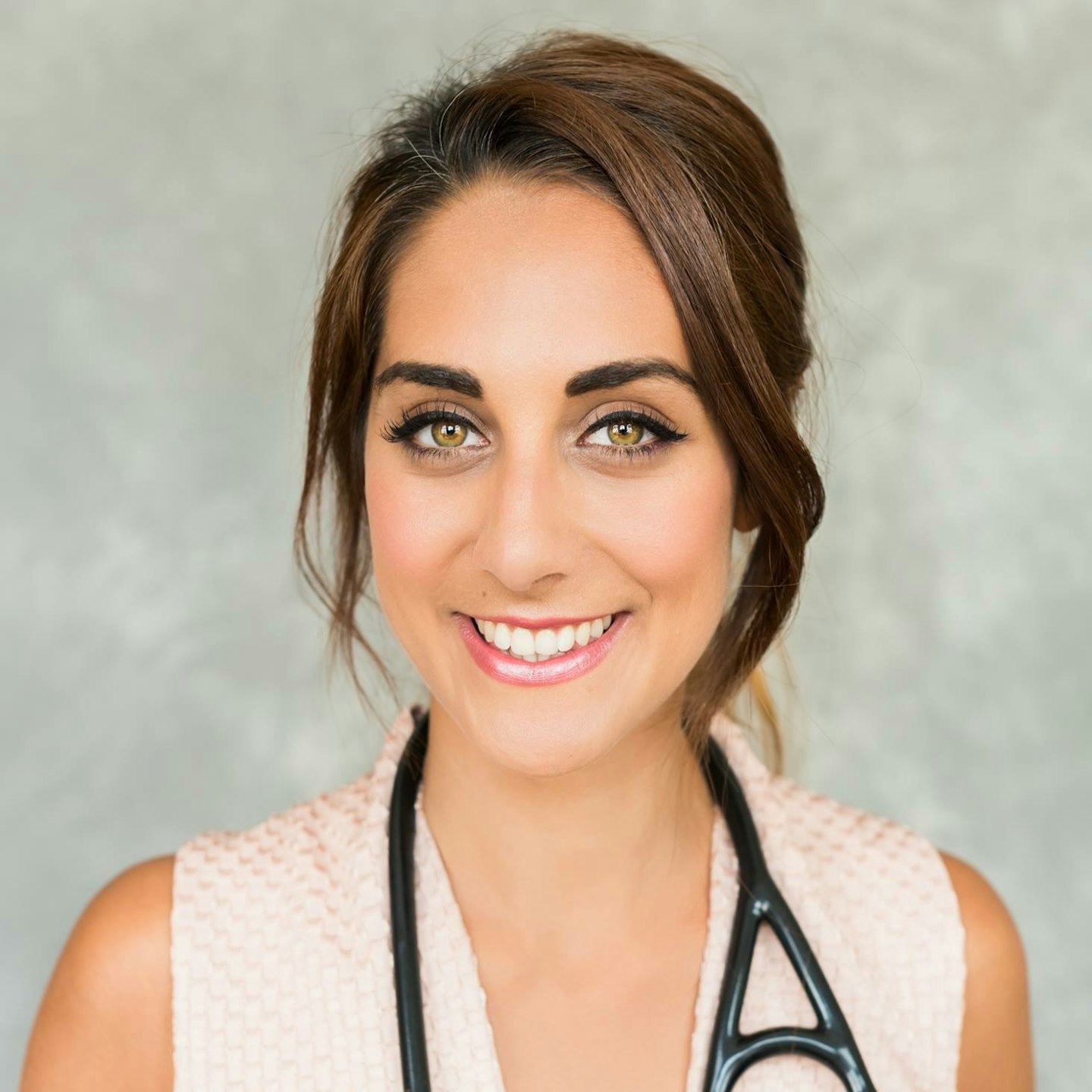 Dr Sara Kayat