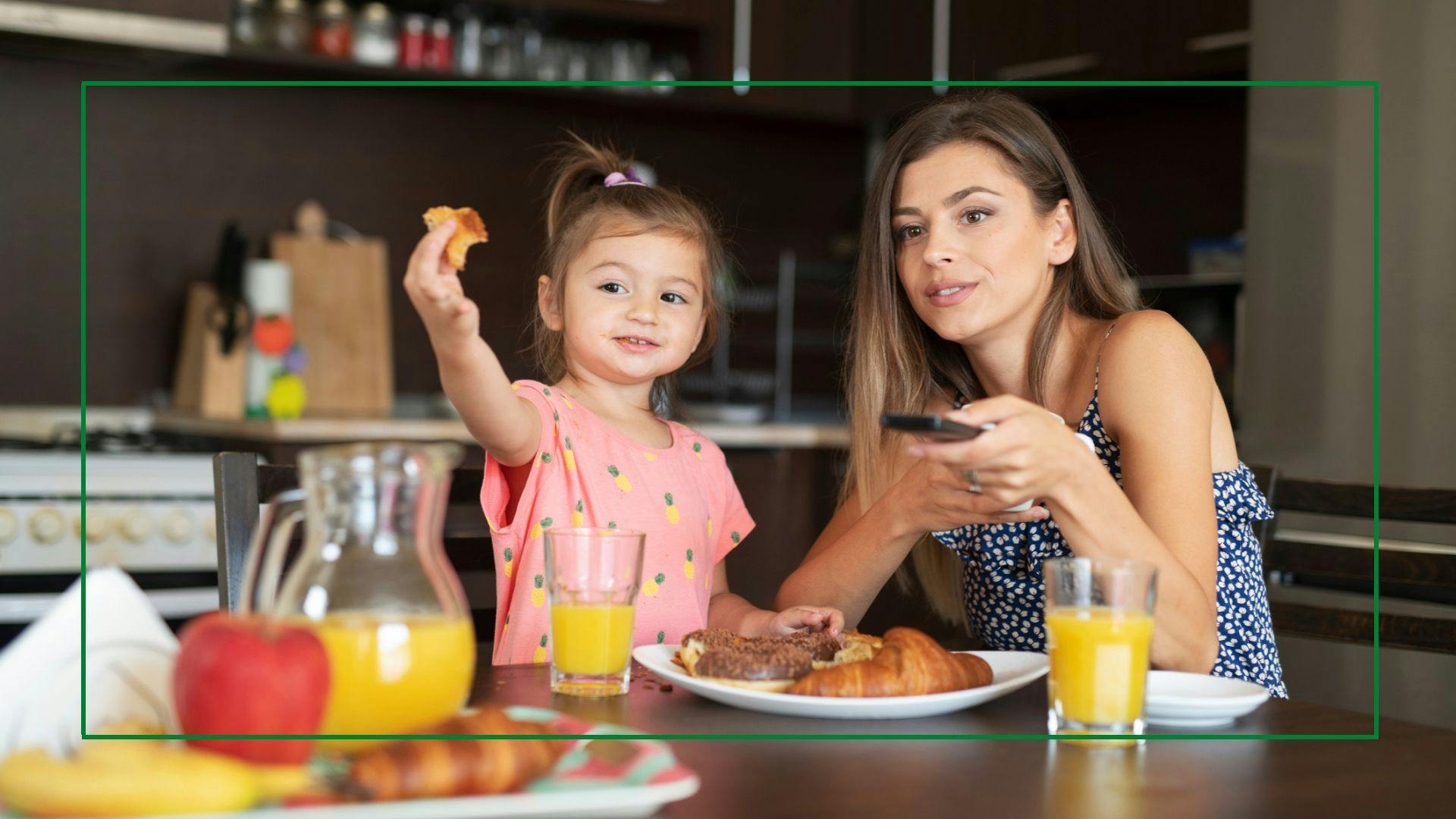 Best tv 2025 tables for eating