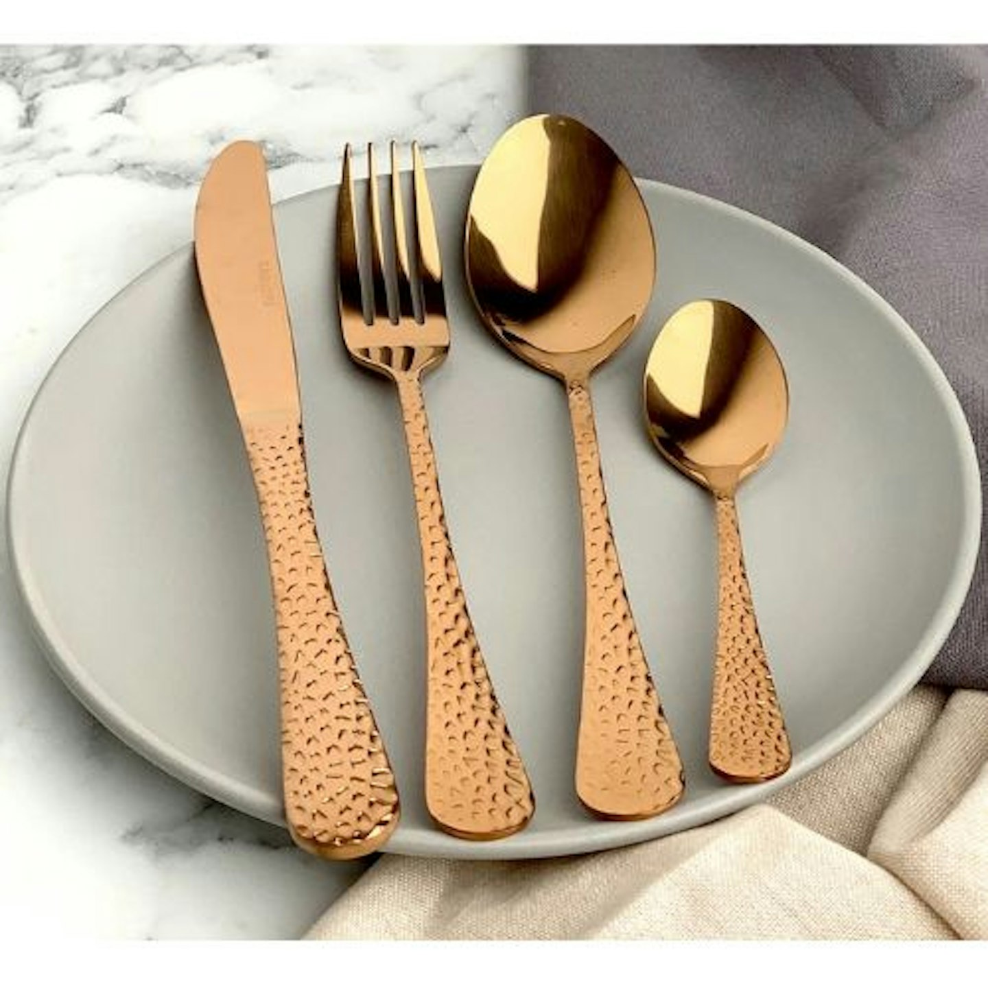 Ebern Designs Oswego 16 Piece Stainless Steel Cutlery Set