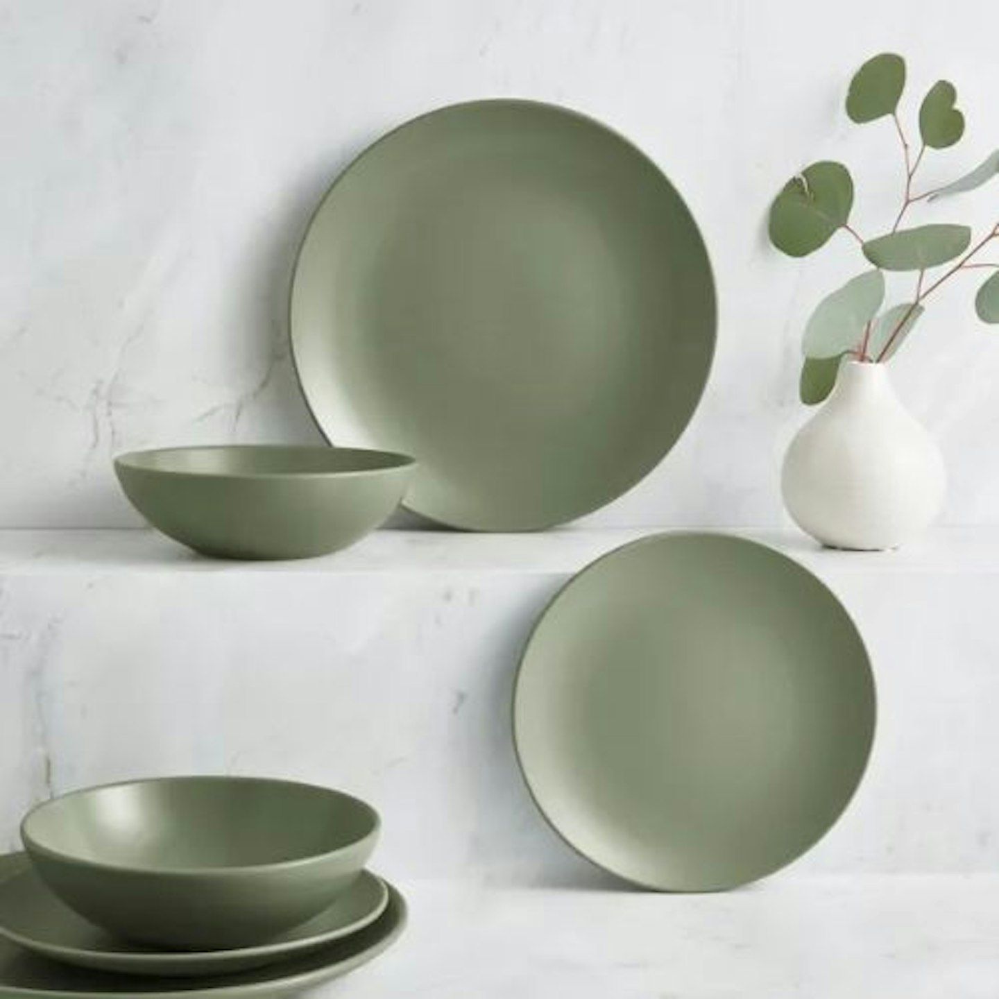 Stoneware 12-Piece Dinner Set