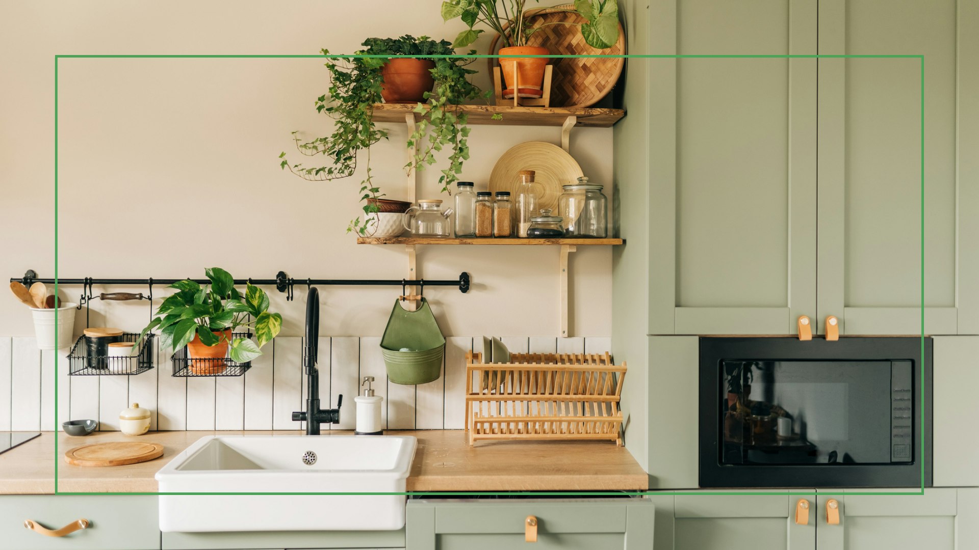 KitchenCraft Living Nostalgia, Kitchen Utensil Holder, Metal, 15 x 16cm,  English Sage Green