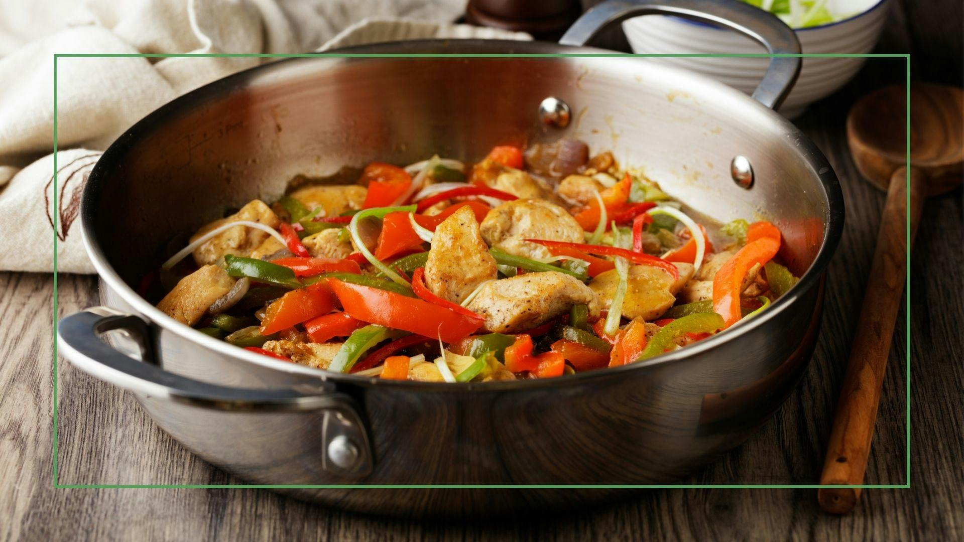 Best Saut Pan For Easy One Pot Cooking