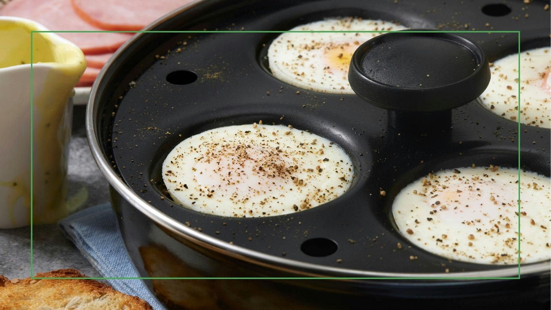 Best pan best sale for eggs