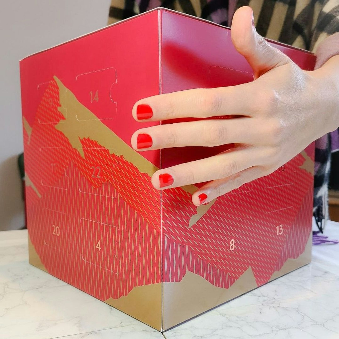 Showing the cube shape of the Nespresso Vertuo Advent Calendar