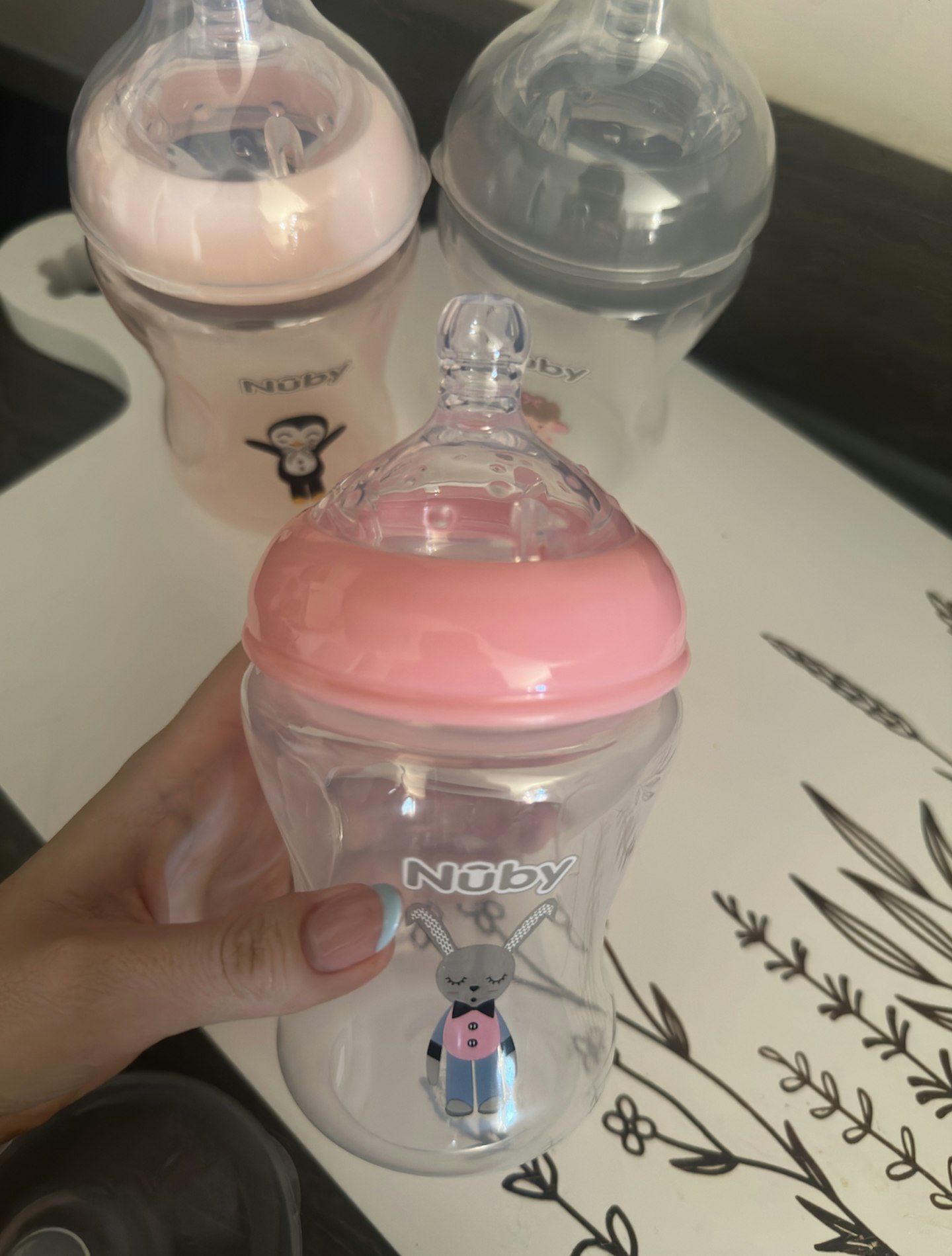 Nuby Natural Touch Easy Latch Anti Colic Bottles review
