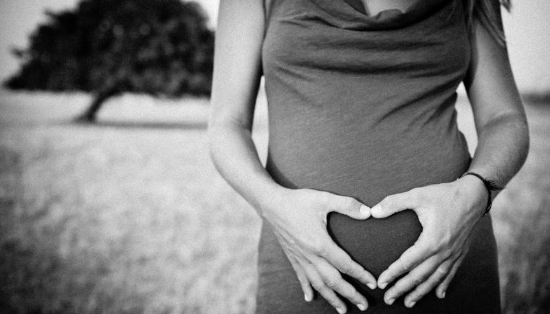 3 weeks pregnant: baby development and symptoms