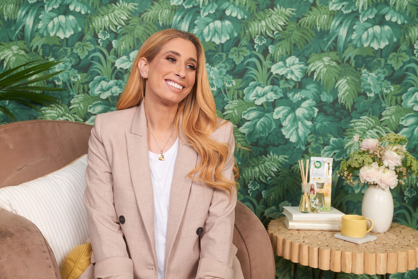 Airwick x Stacey Solomon