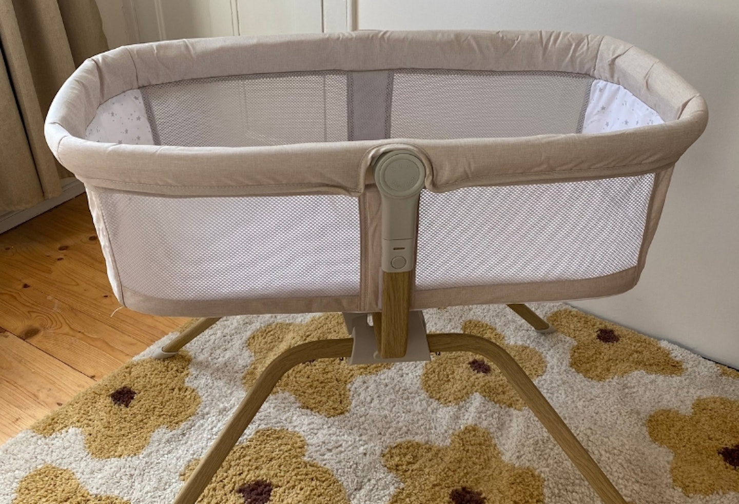 Babymore Air Motion Gliding Crib