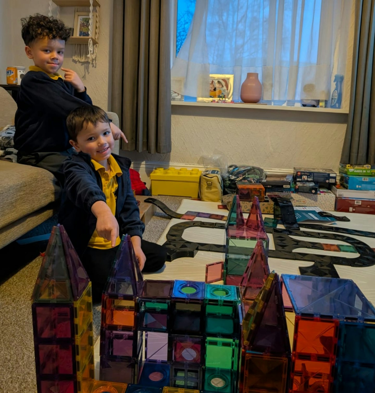 Frank and George James showcasing this Connetix builds