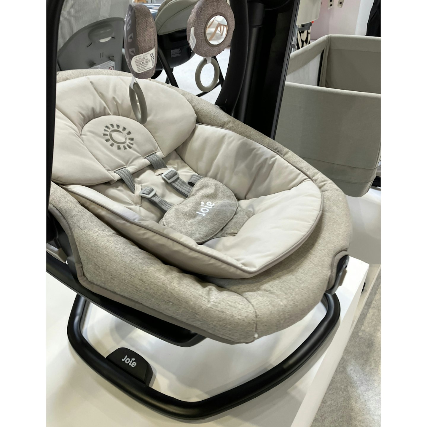 Joie Serina 2in1 Rocker