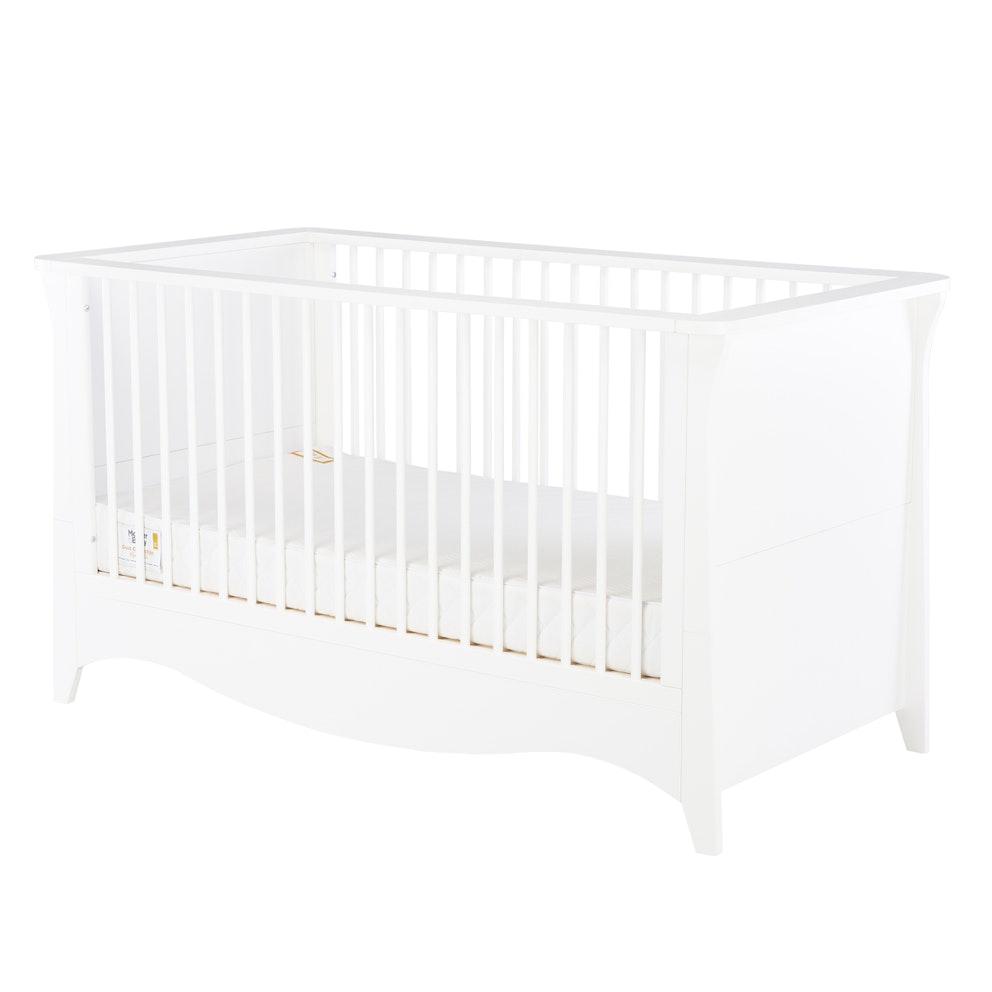 CuddleCo Clara Cot Bed review