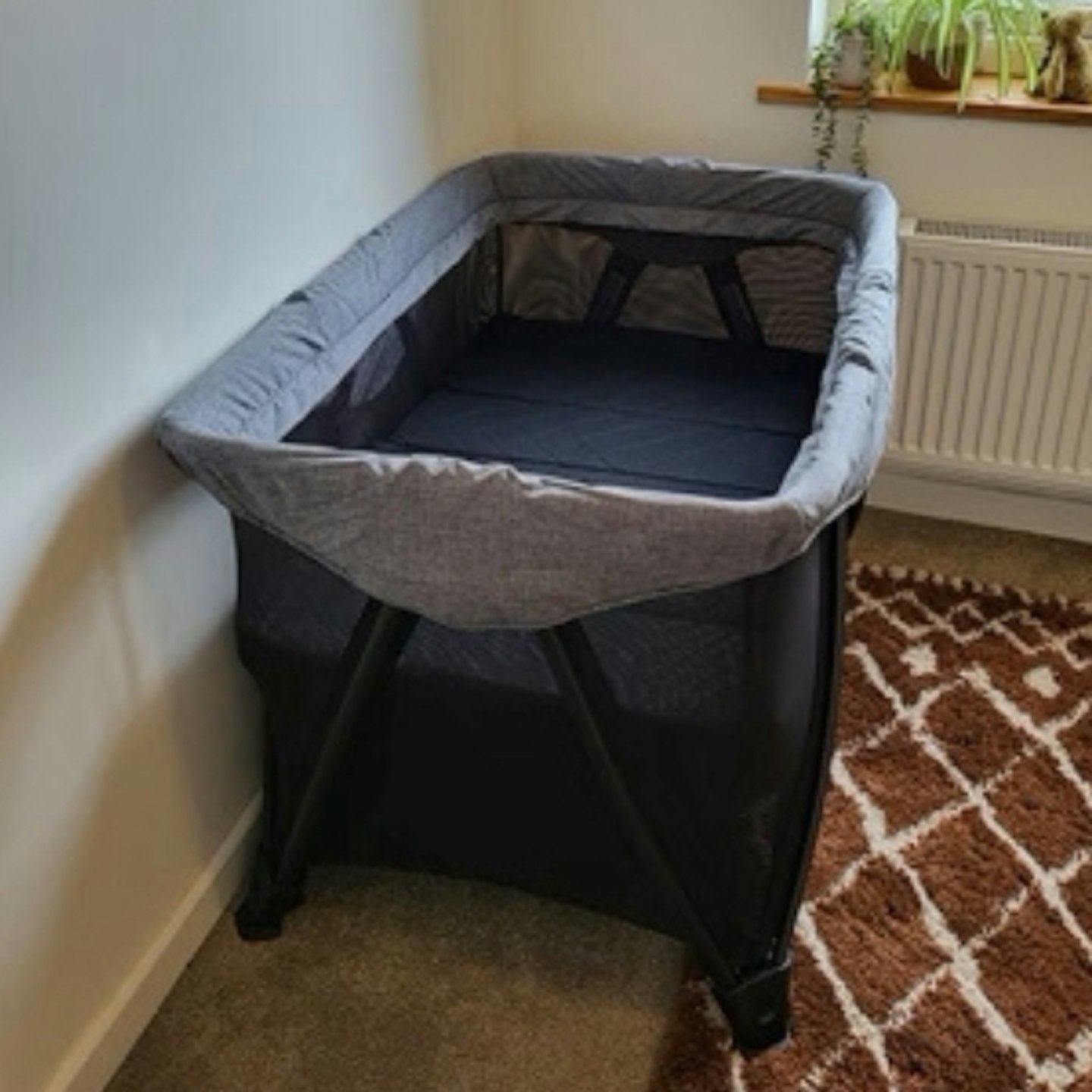 Nuna Sena Aire Travel Cot