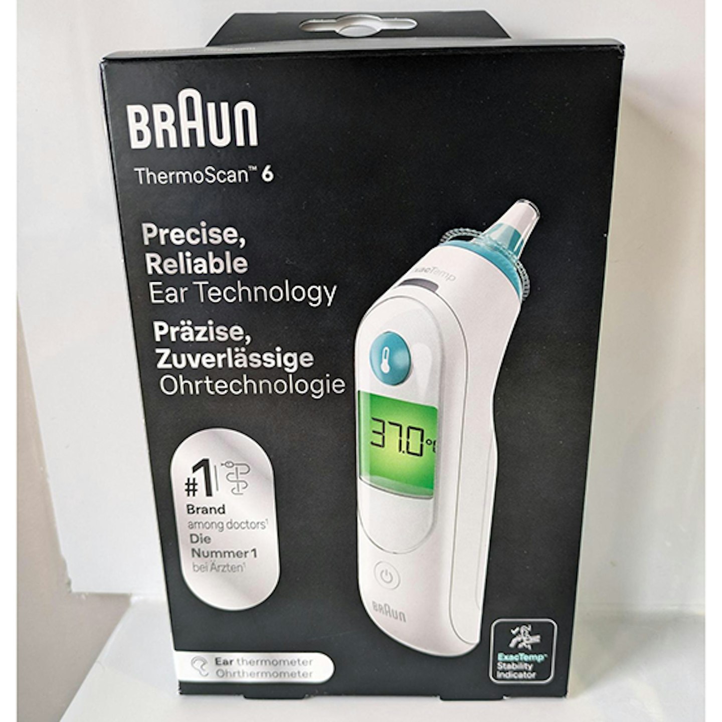 Braun Healthcare ThermoScan 7 Ear Thermometer with Age Precision  in box