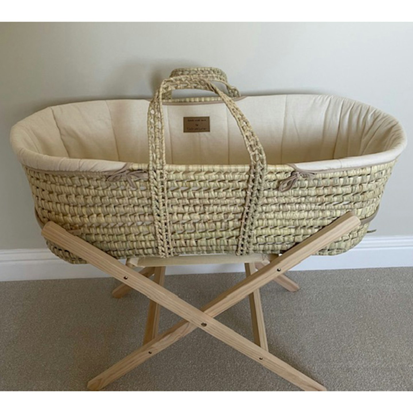 Clair de Lune Palm Moses Basket on stand