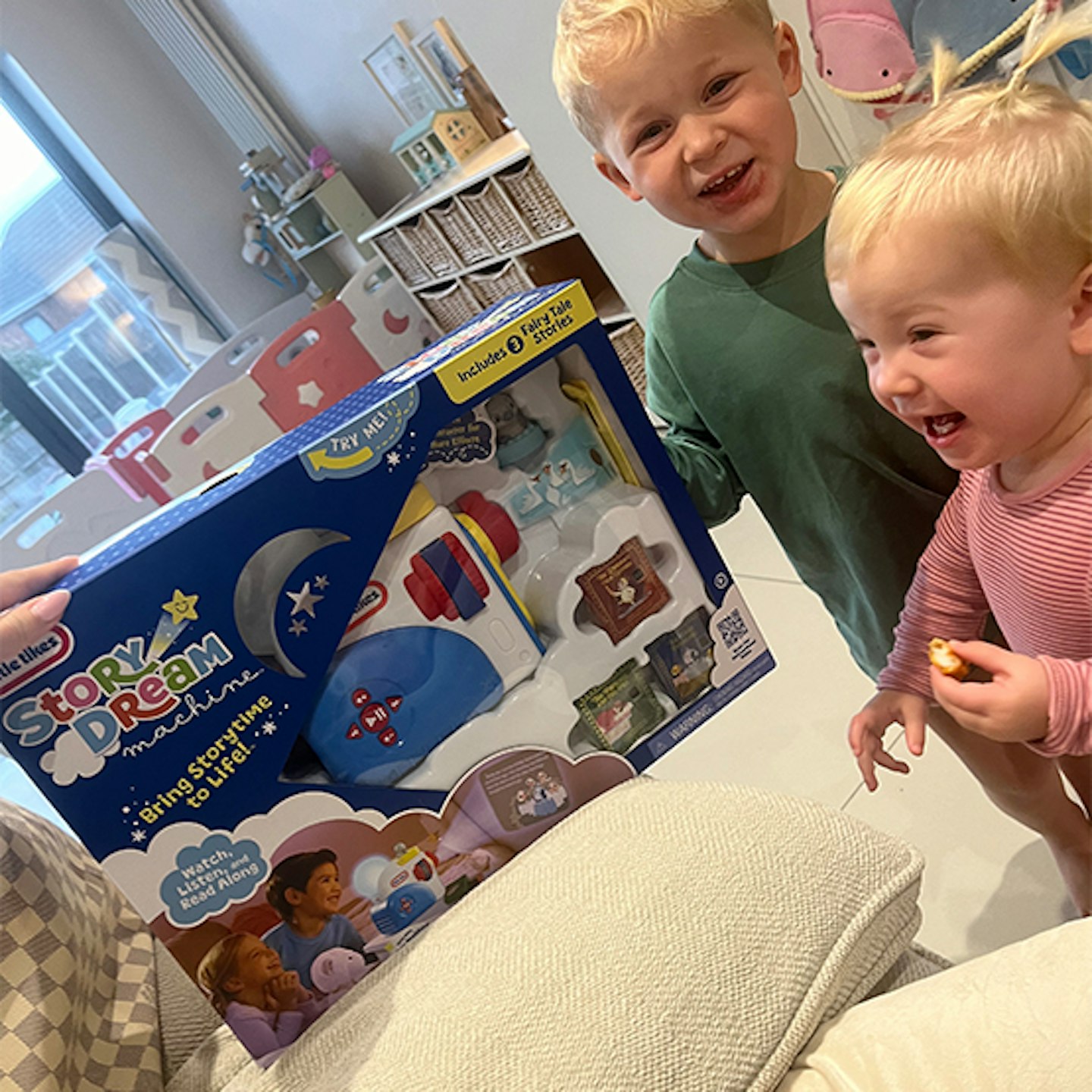 Little Tikes story dream being tested by two toddlers