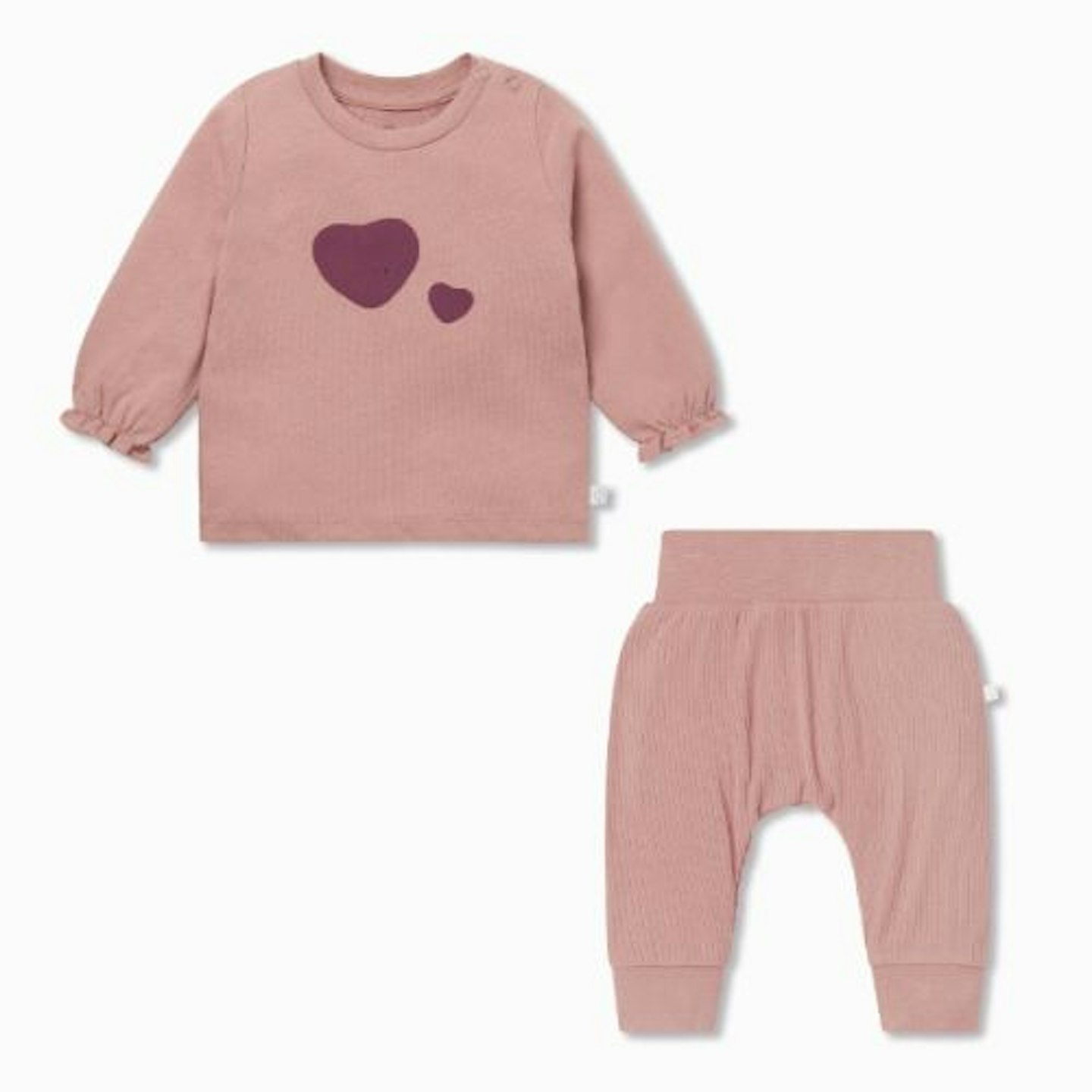 heart-t-shirt-ribbed-joggers