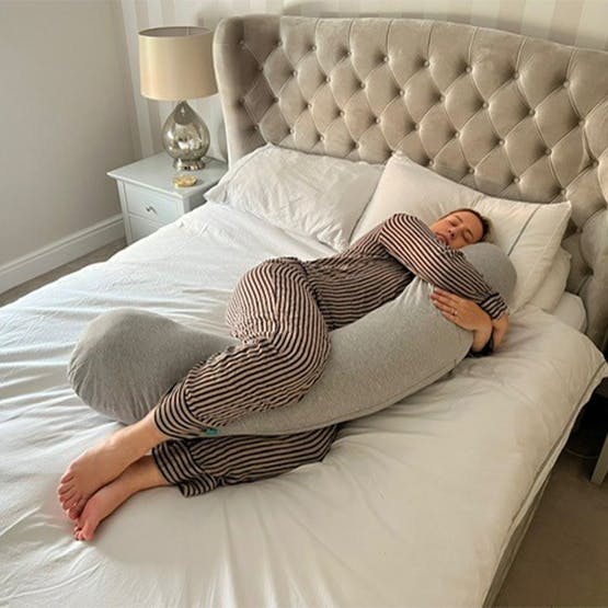 Kally Body Support pregnancy pillow review