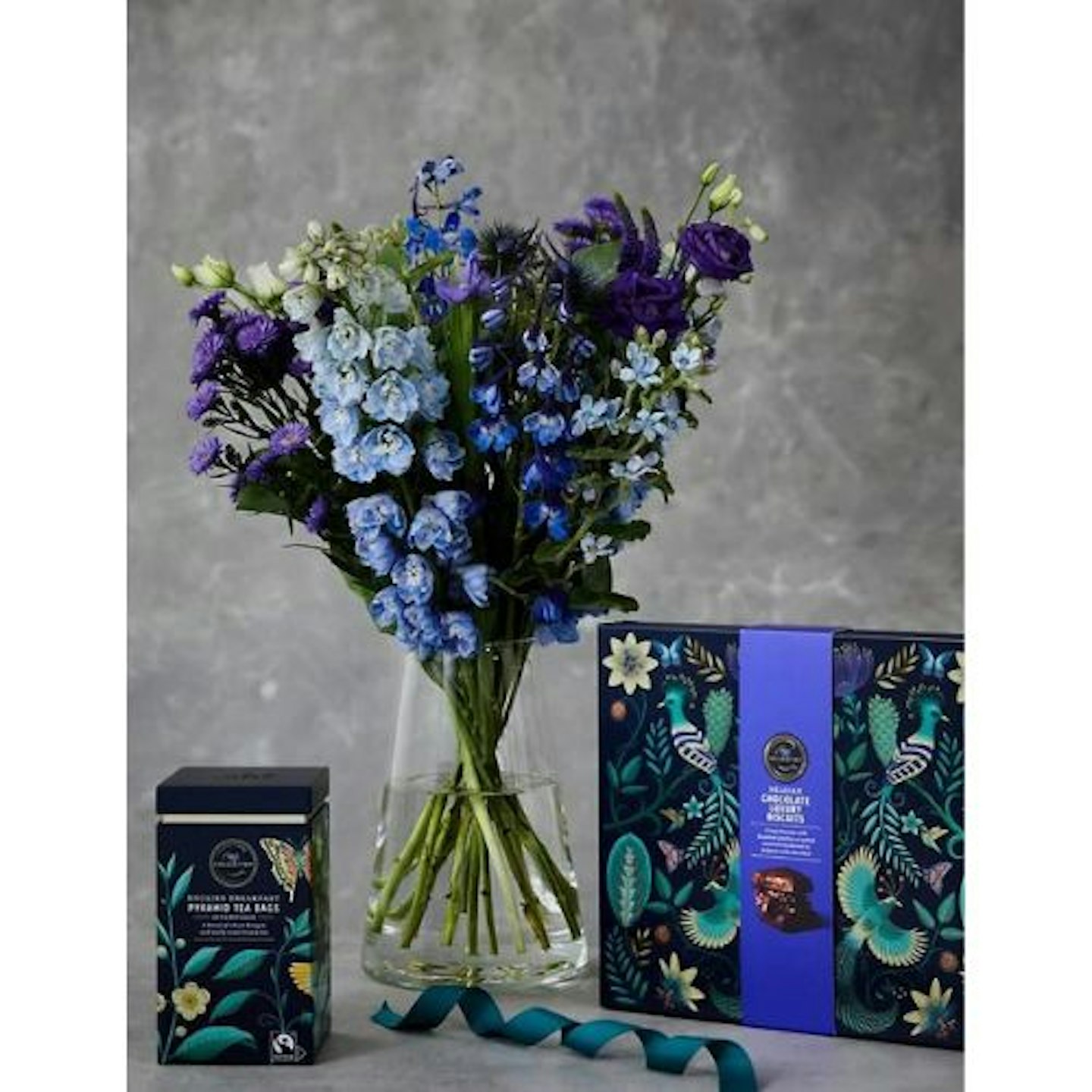 Out of The Blue Bouquet Gift