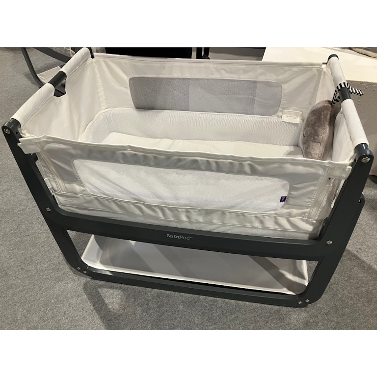 Best next to me cribs and bedside cots for safe sleeping 2024