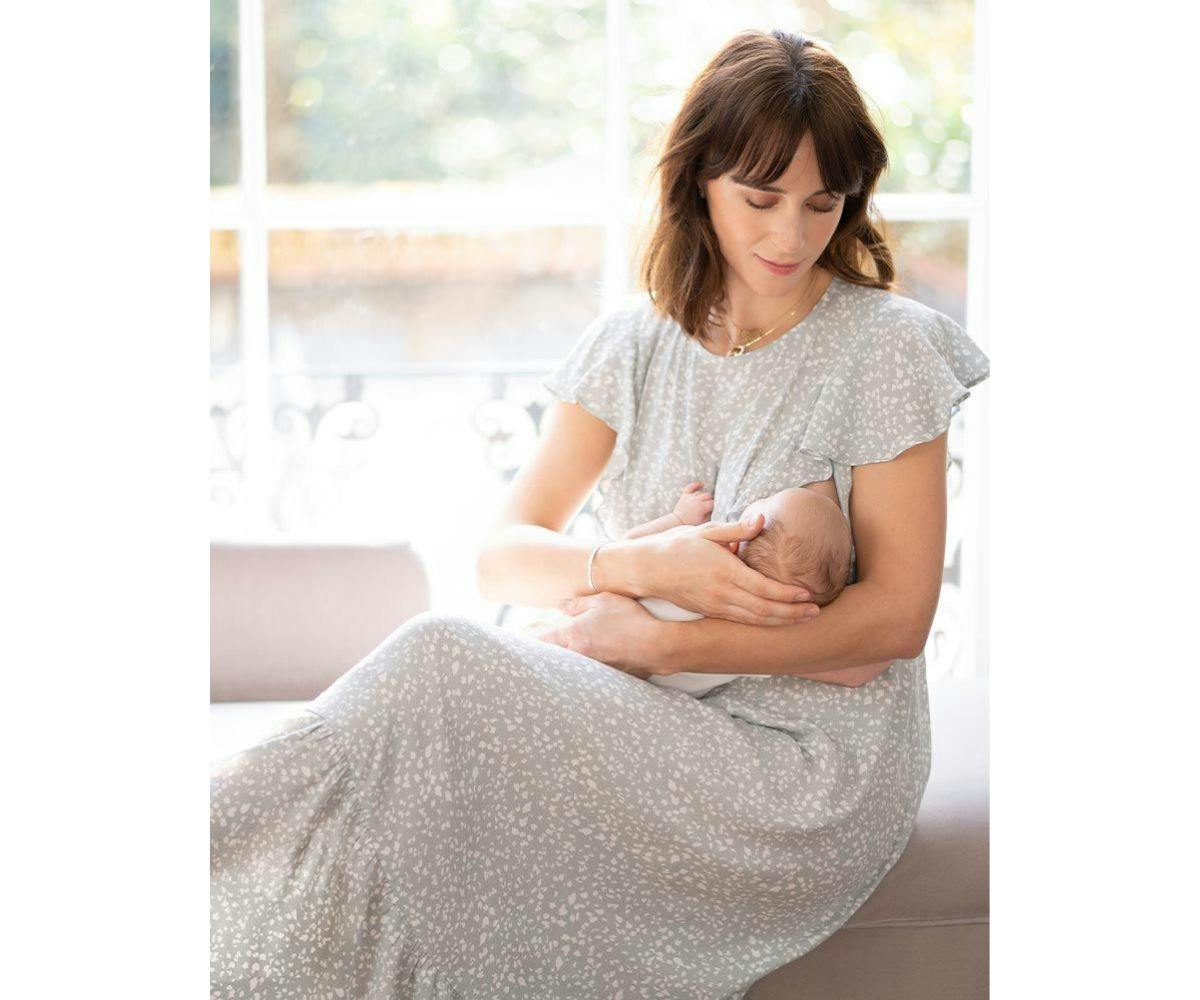 Breastfeeding on sale occasion dress