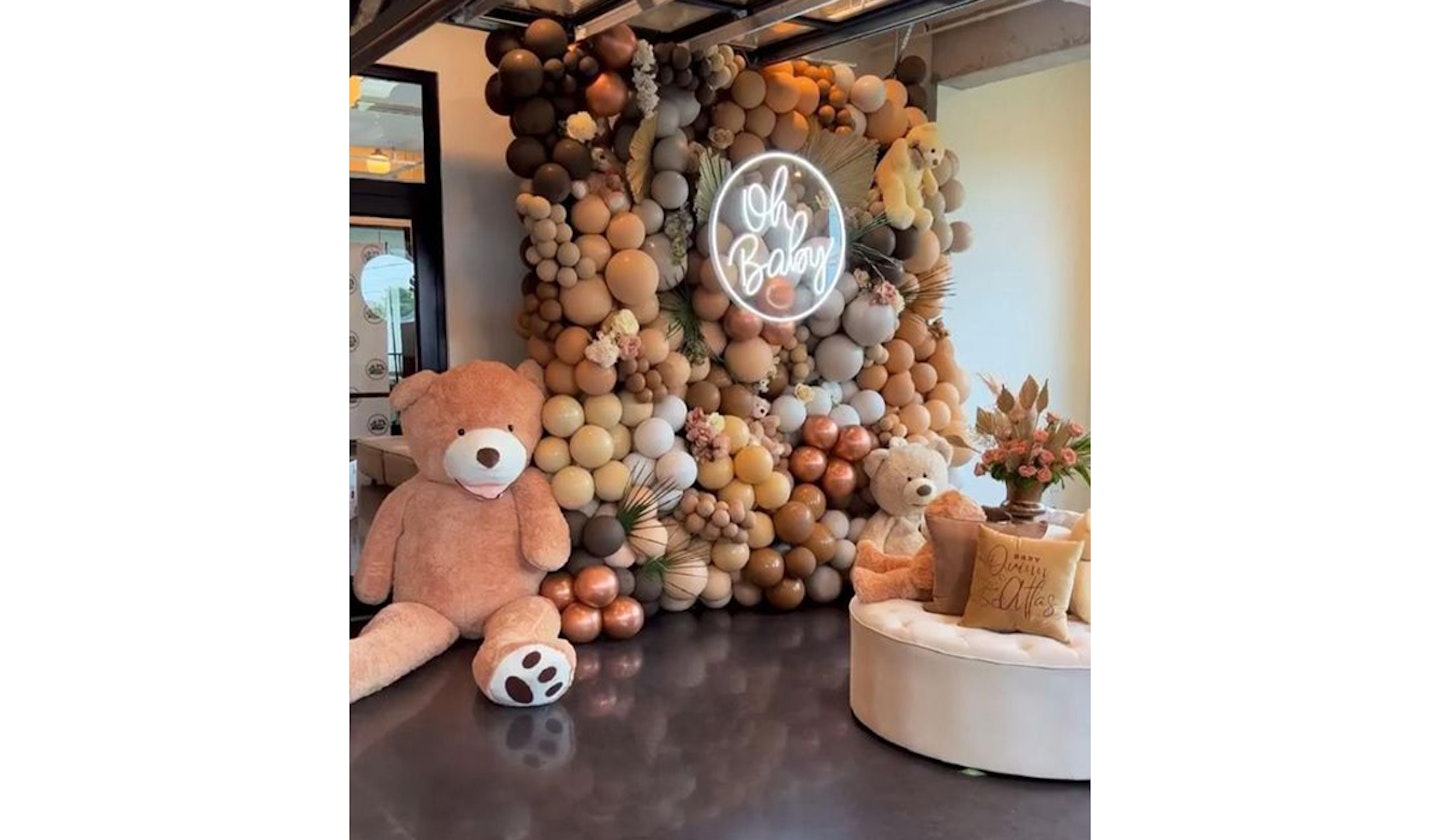 Teddy bear baby shower