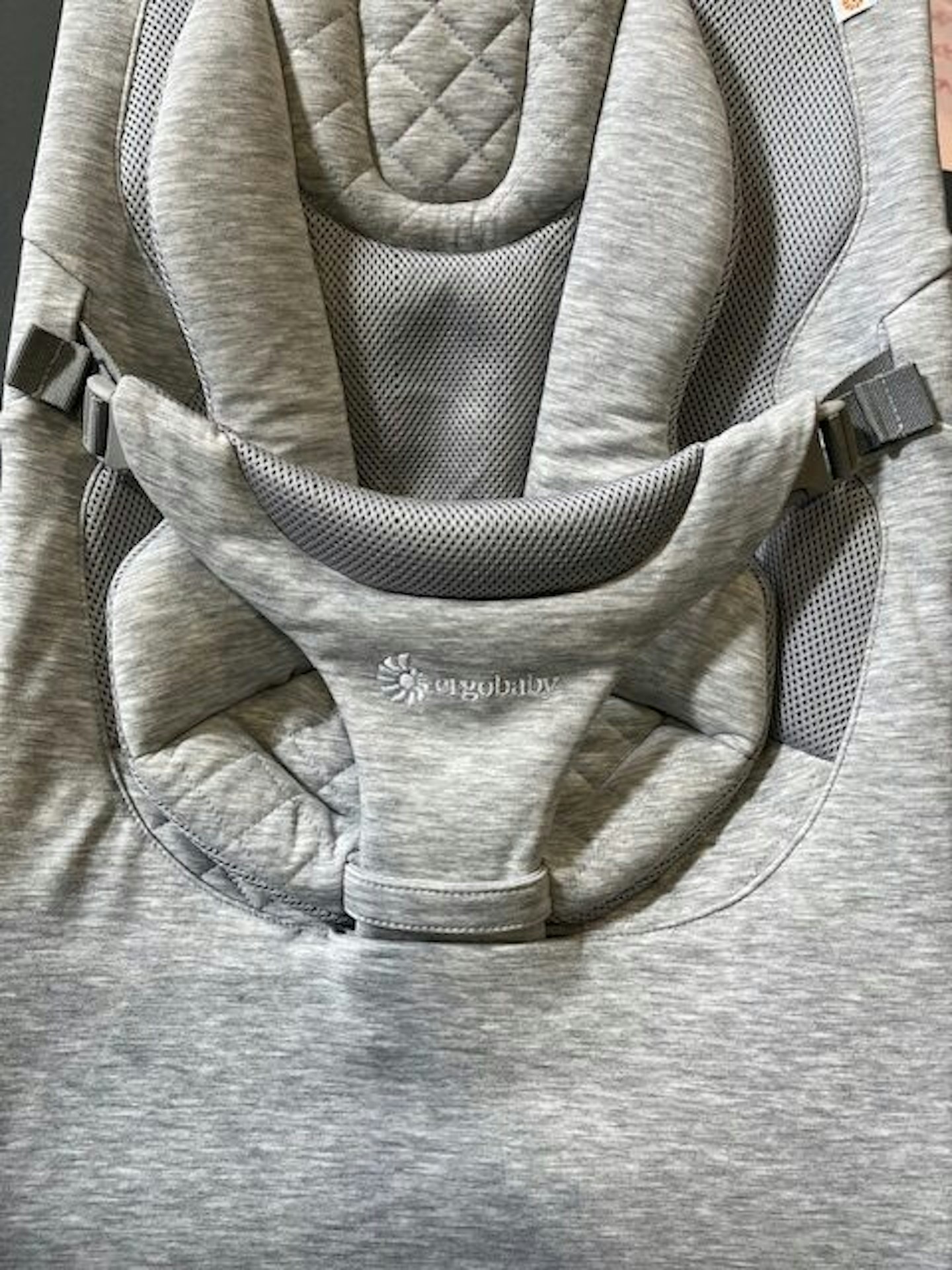 light grey baby bouncer Ergobaby Evolve 3-in-1 Bouncer