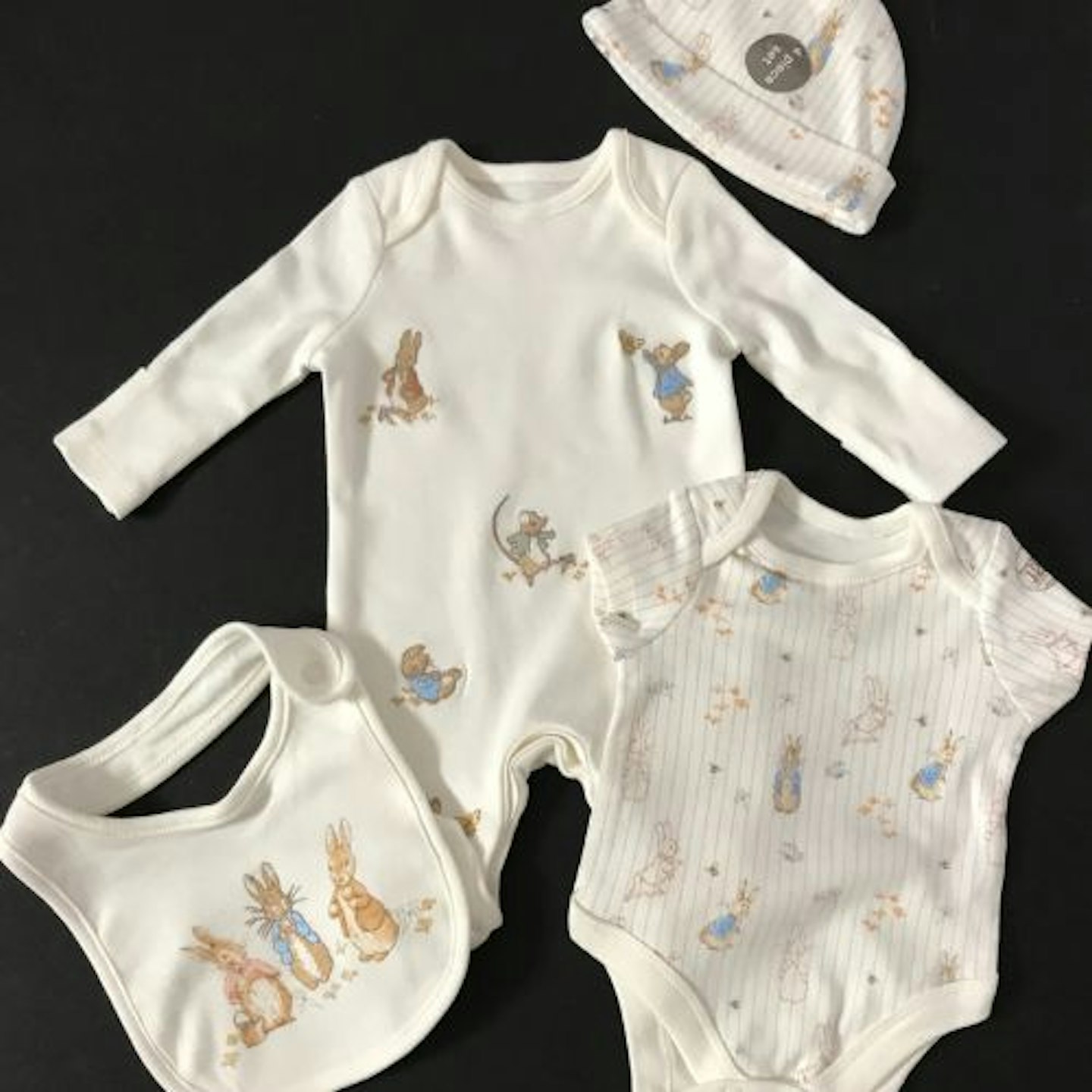 Peter rabbit Baby's 4 Piece Starter Set