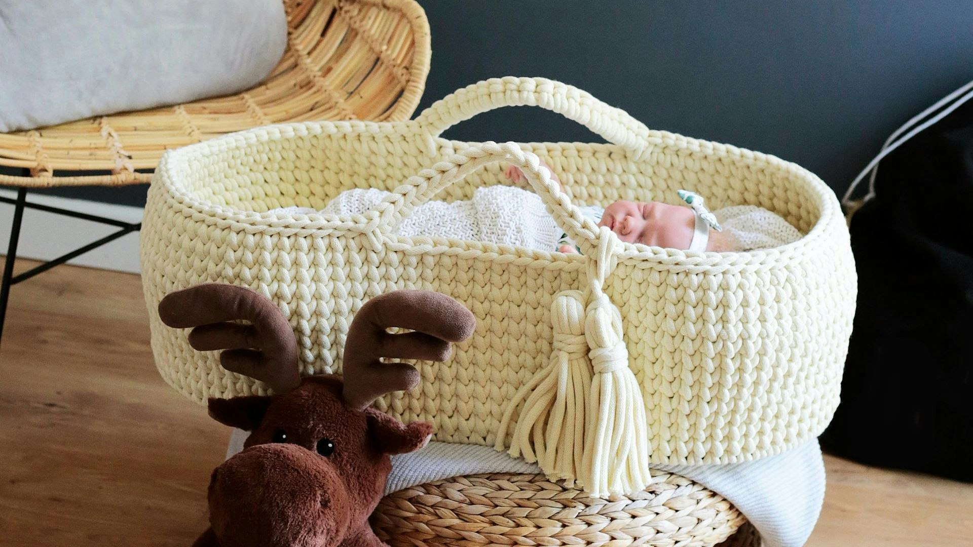 The Best Crochet Moses Baskets the-best-crochet-moses-baskets