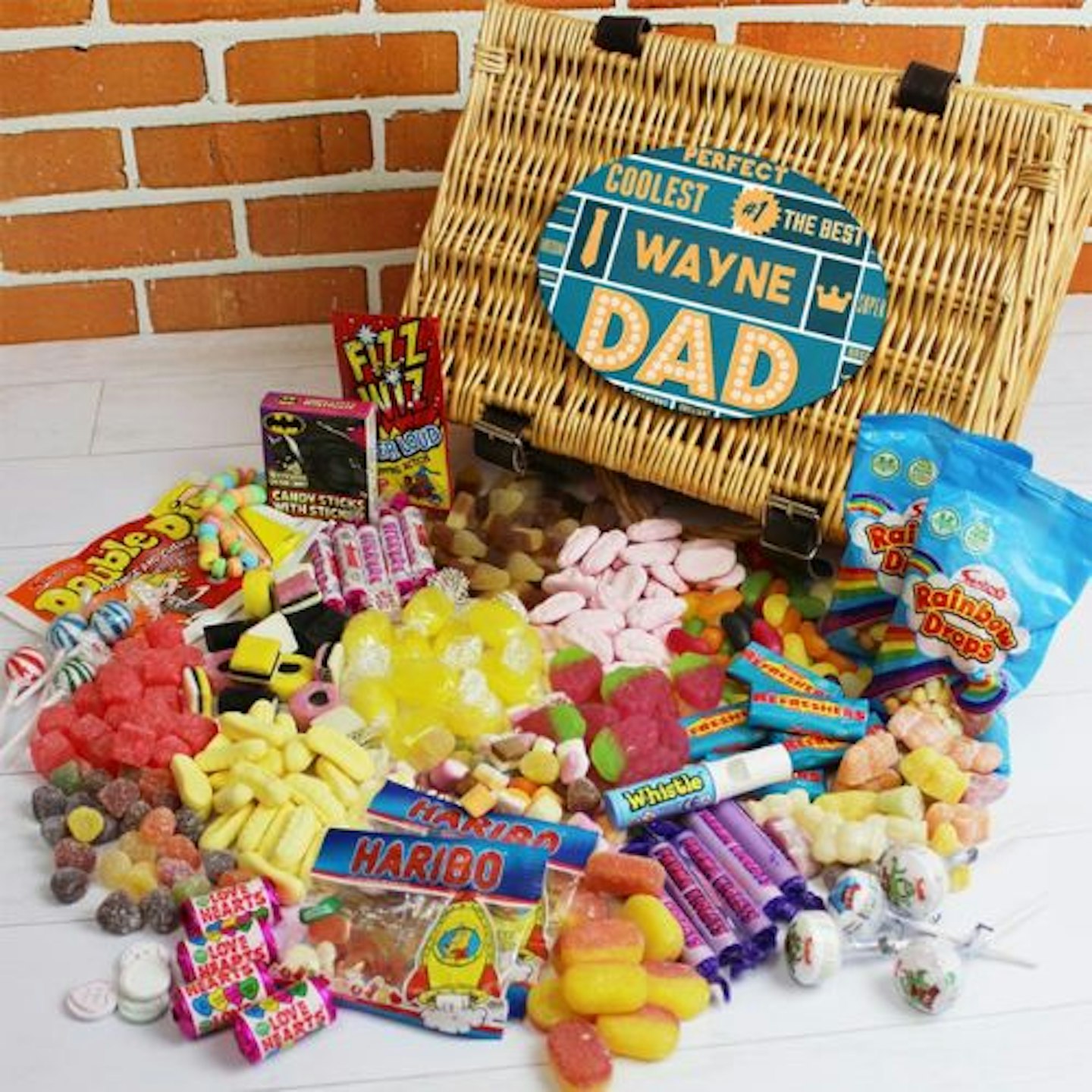 best-fathers-day-gifts-retro-sweet-hamper