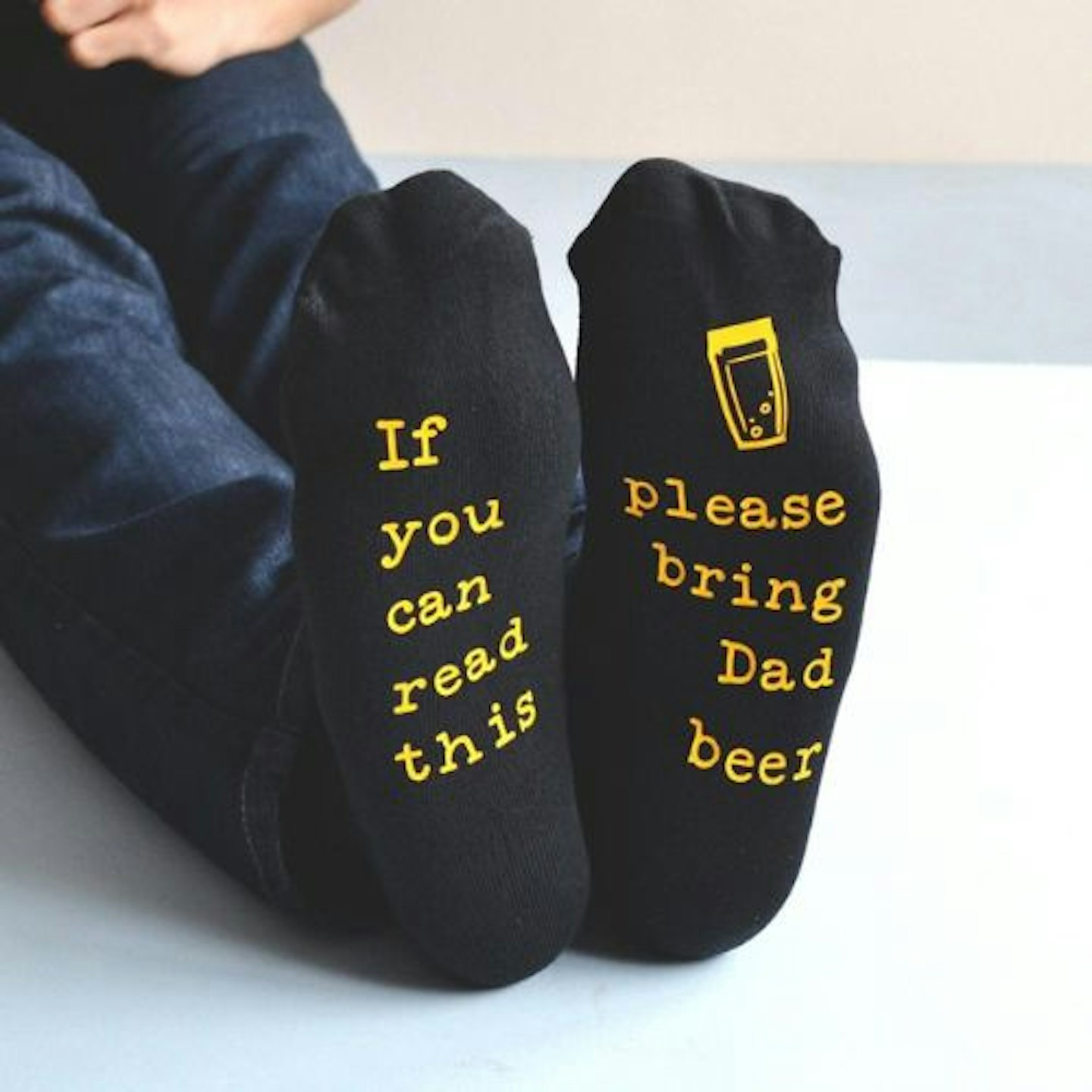 best-fathers-day-gifts-beer-socks
