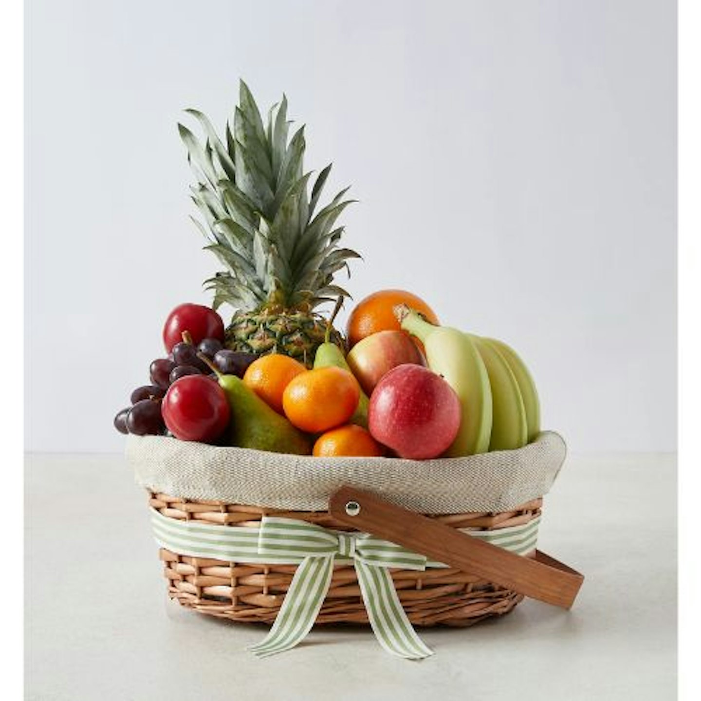 best-gifts-for-teachers-fruit-basket