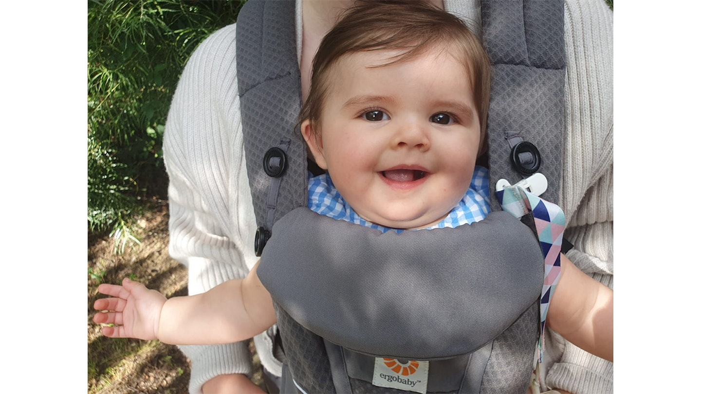 Ergobaby Omni Breeze