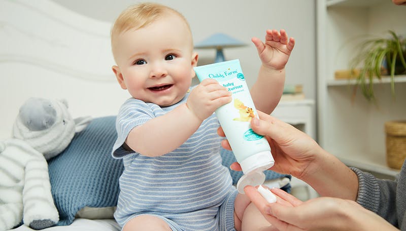 Childs farm baby sales moisturiser for acne