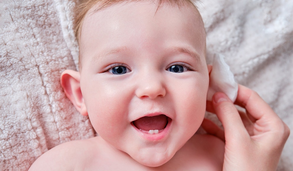 How to clean baby’s ears safely