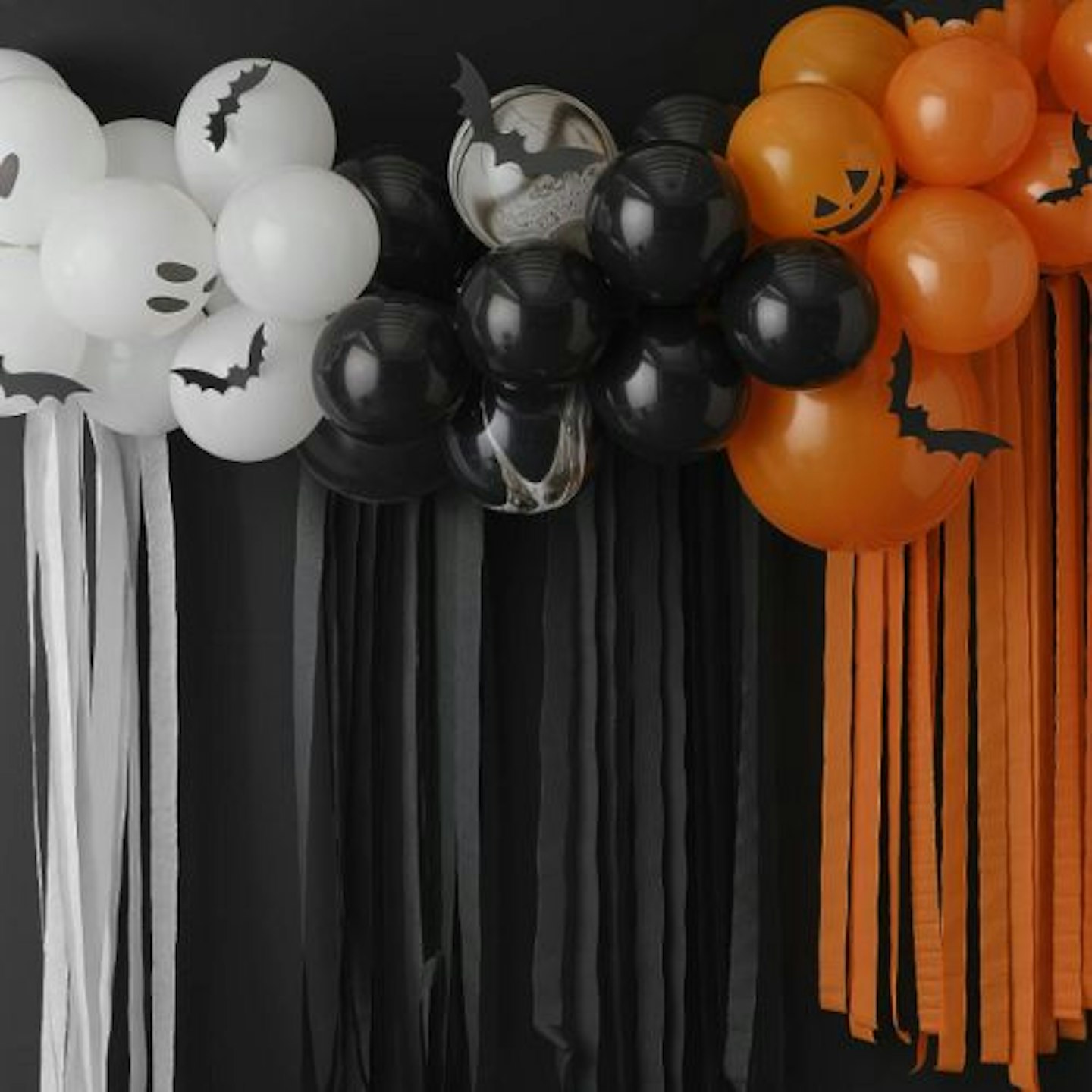 Ginger Ray Pumpkin Halloween Balloon Garland & Streamers