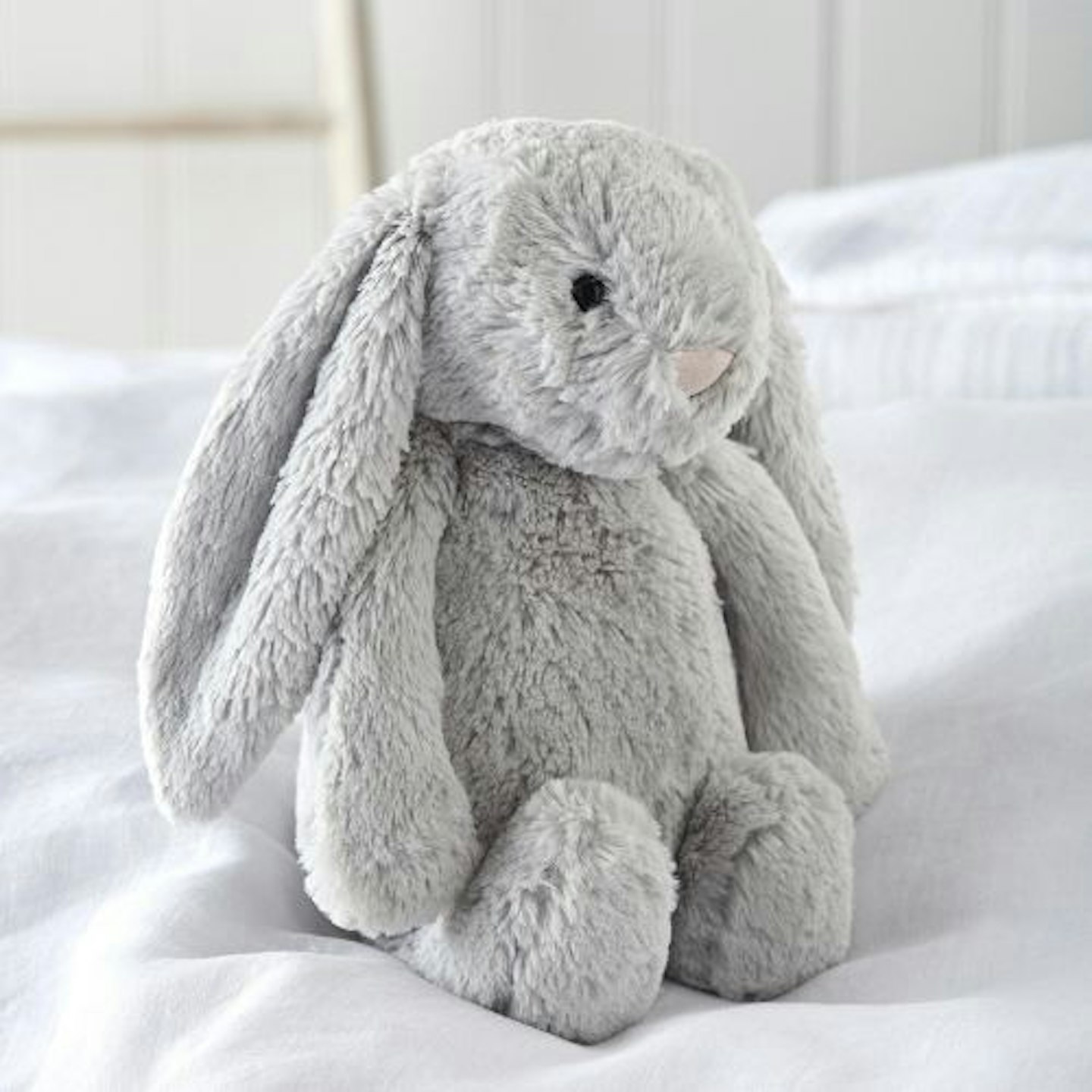 Best newborn gifts Jellycat Bashful Bunny Toy – Medium