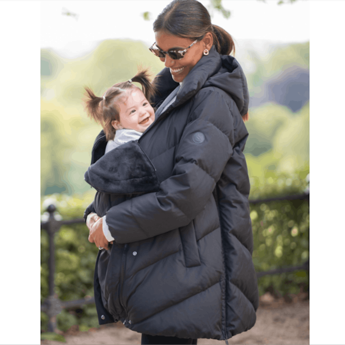 Seraphine Black Friday maternity coat