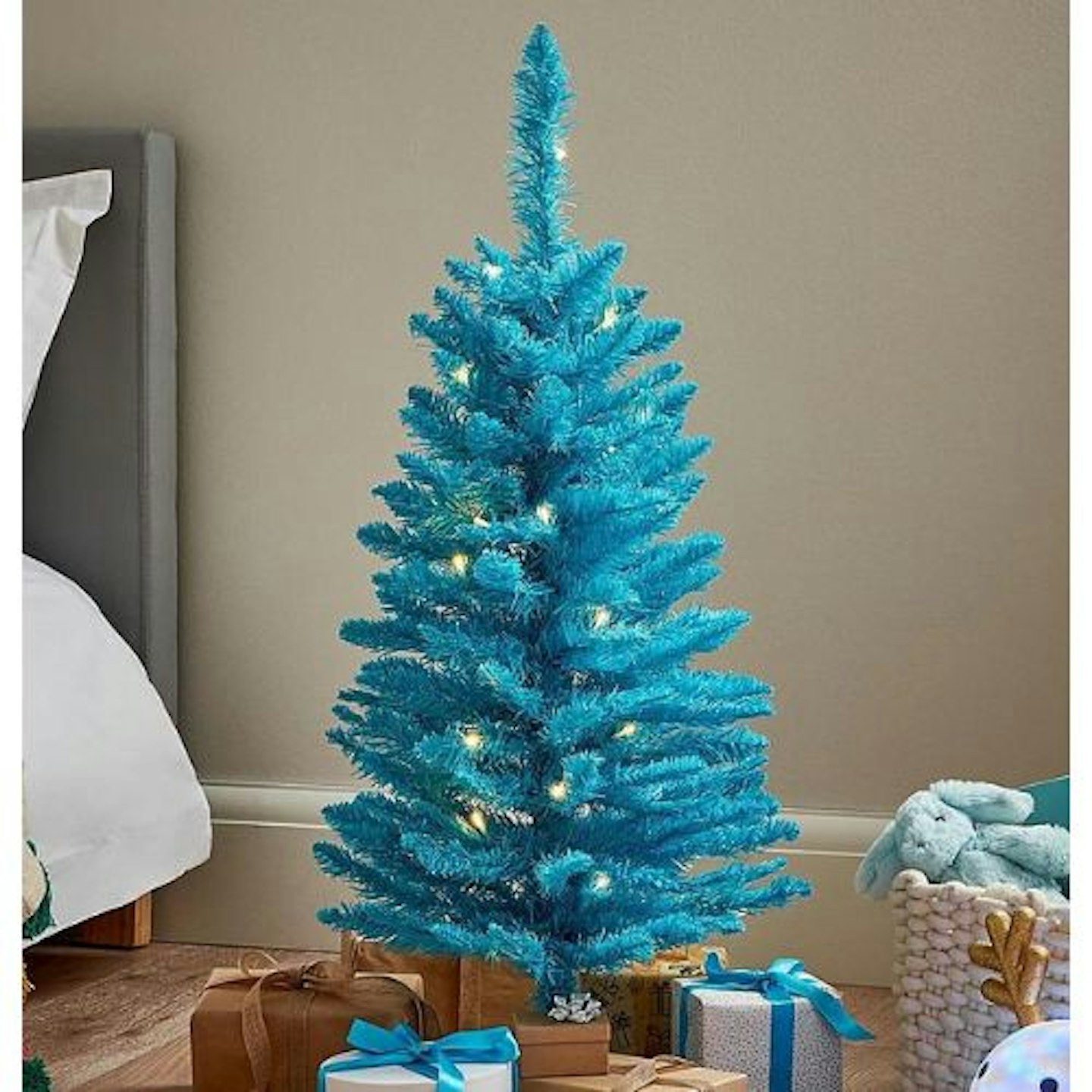 Best children's Christmas tree 3ft Blue Pre-Lit Christmas Tree