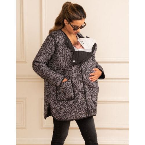 Maternity coat with outlet baby pouch