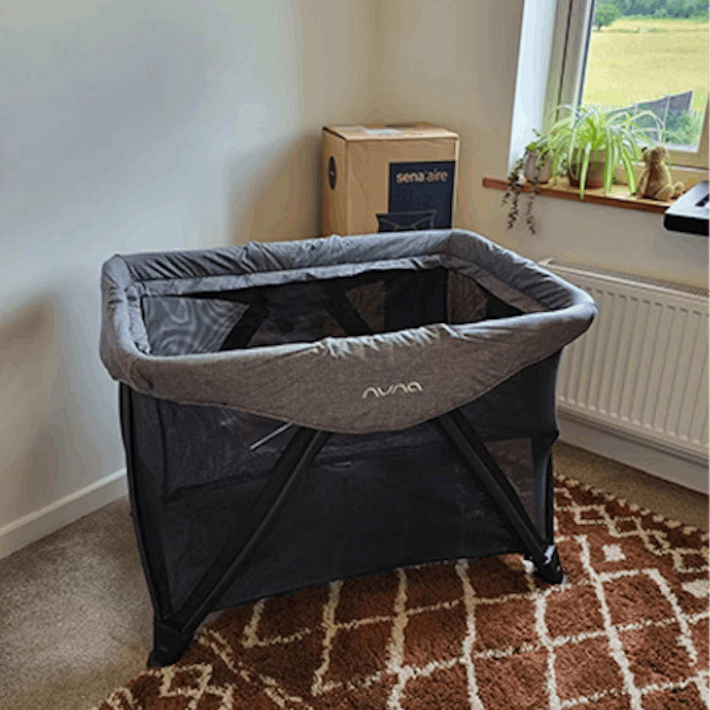 travel bed for 3 month old