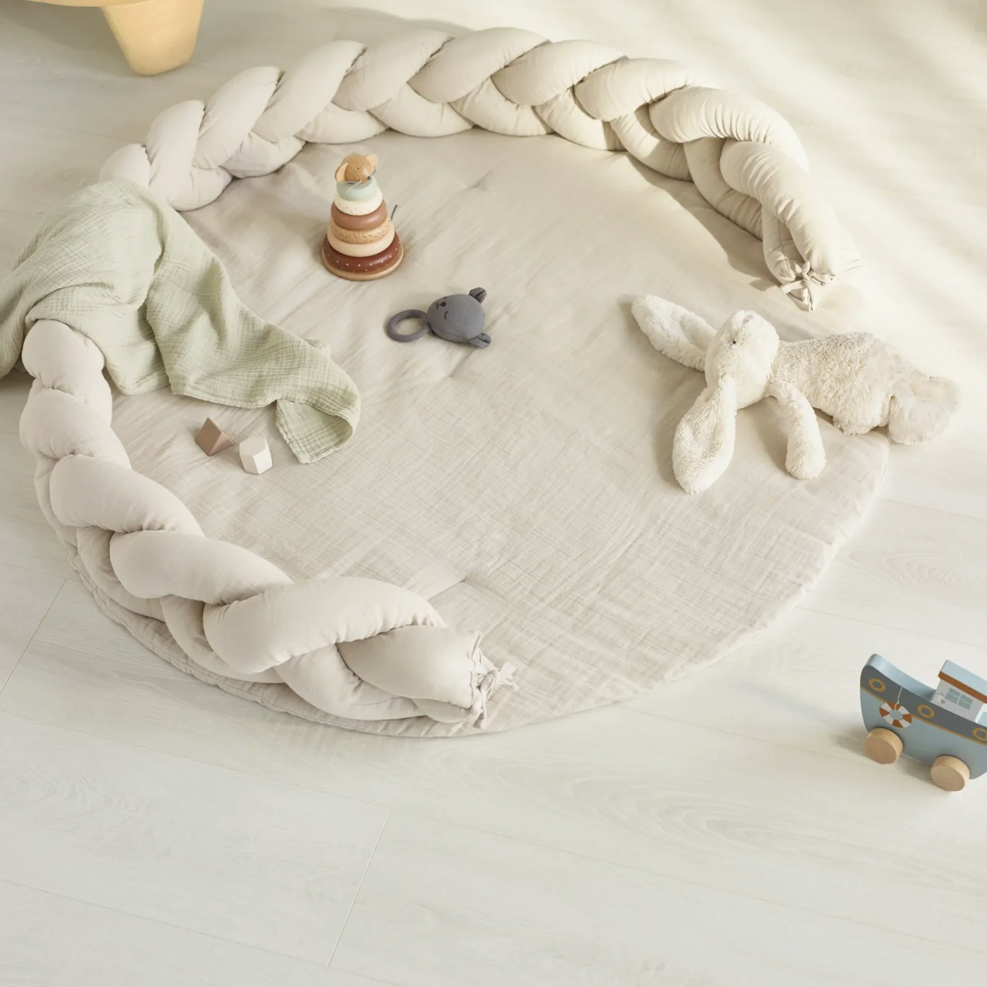 Gaia Baby muslin braided cushion