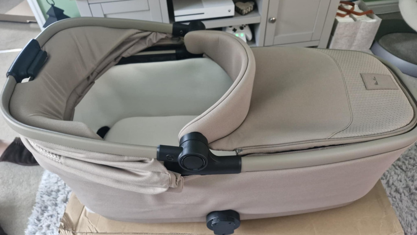Dune 2 carrycot