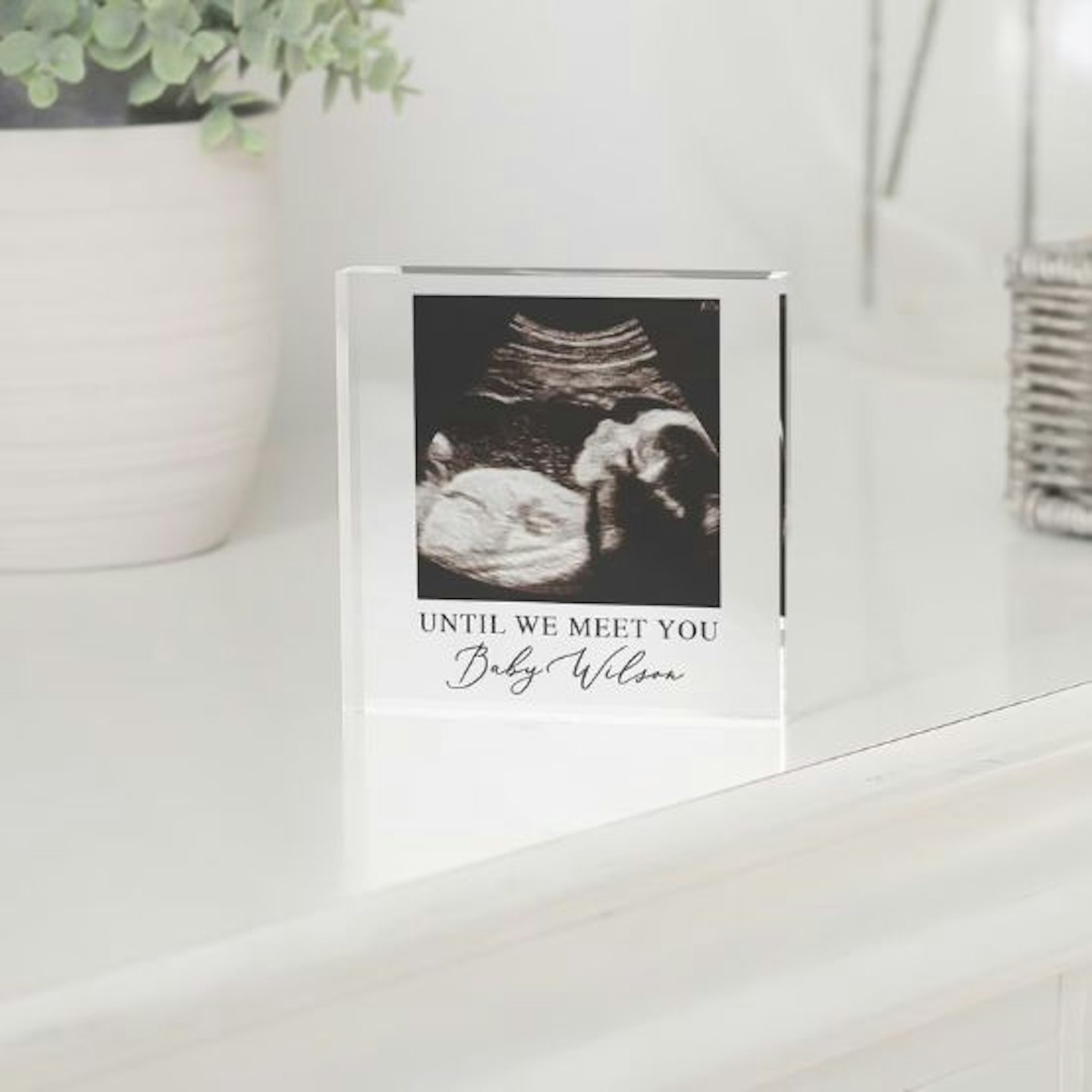 Pregnancy keepsake resin of baby scan photo 