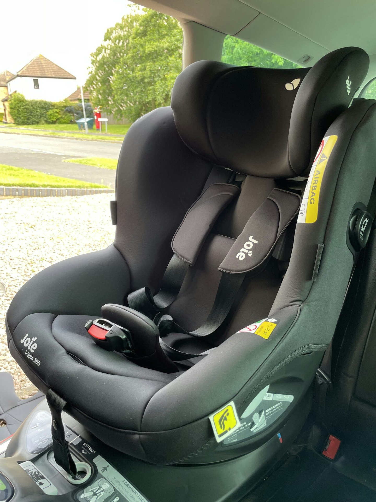 Joie i-Spin 360 car seat