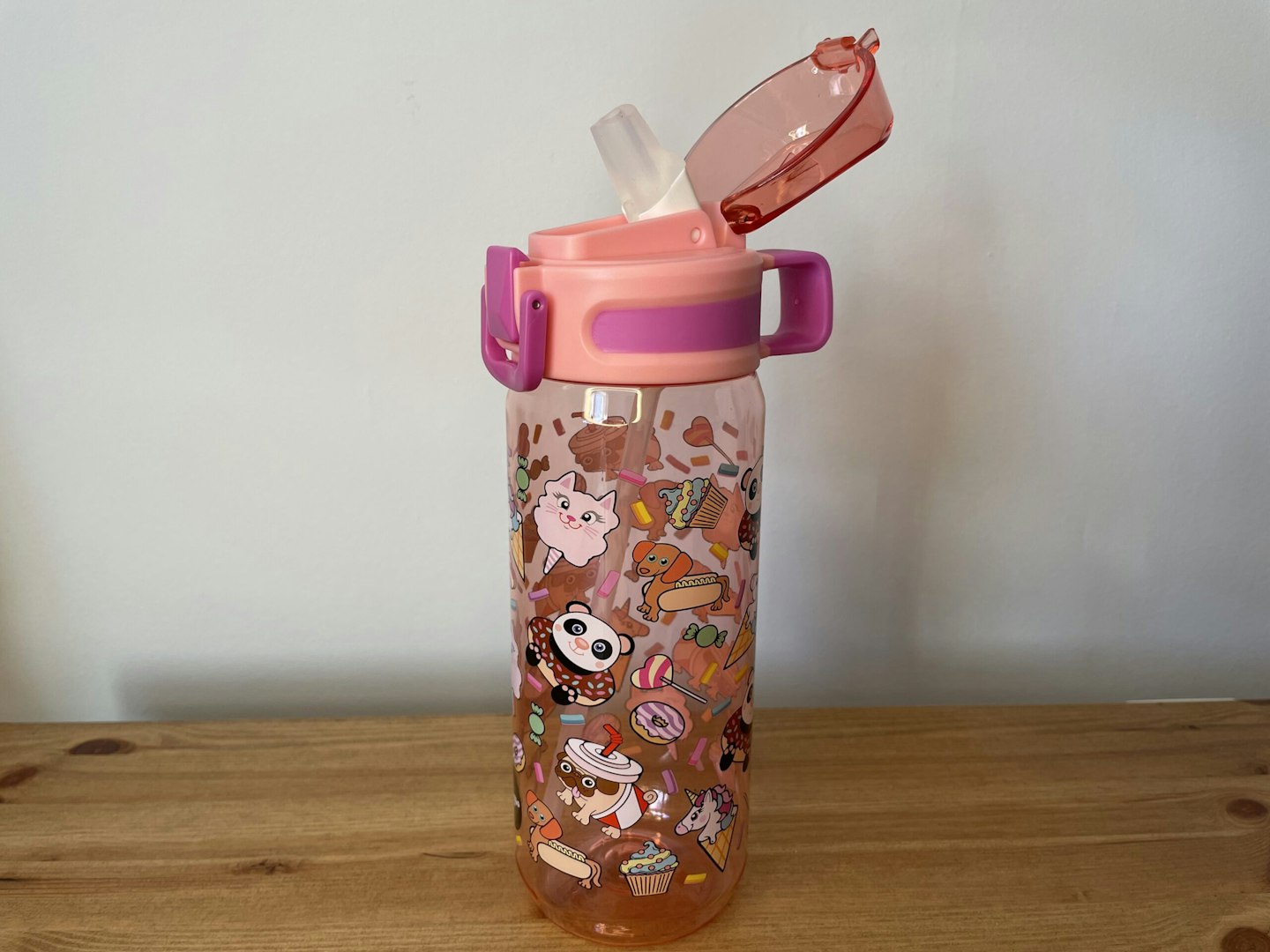 Fringoo 600ml kids water bottle with straw