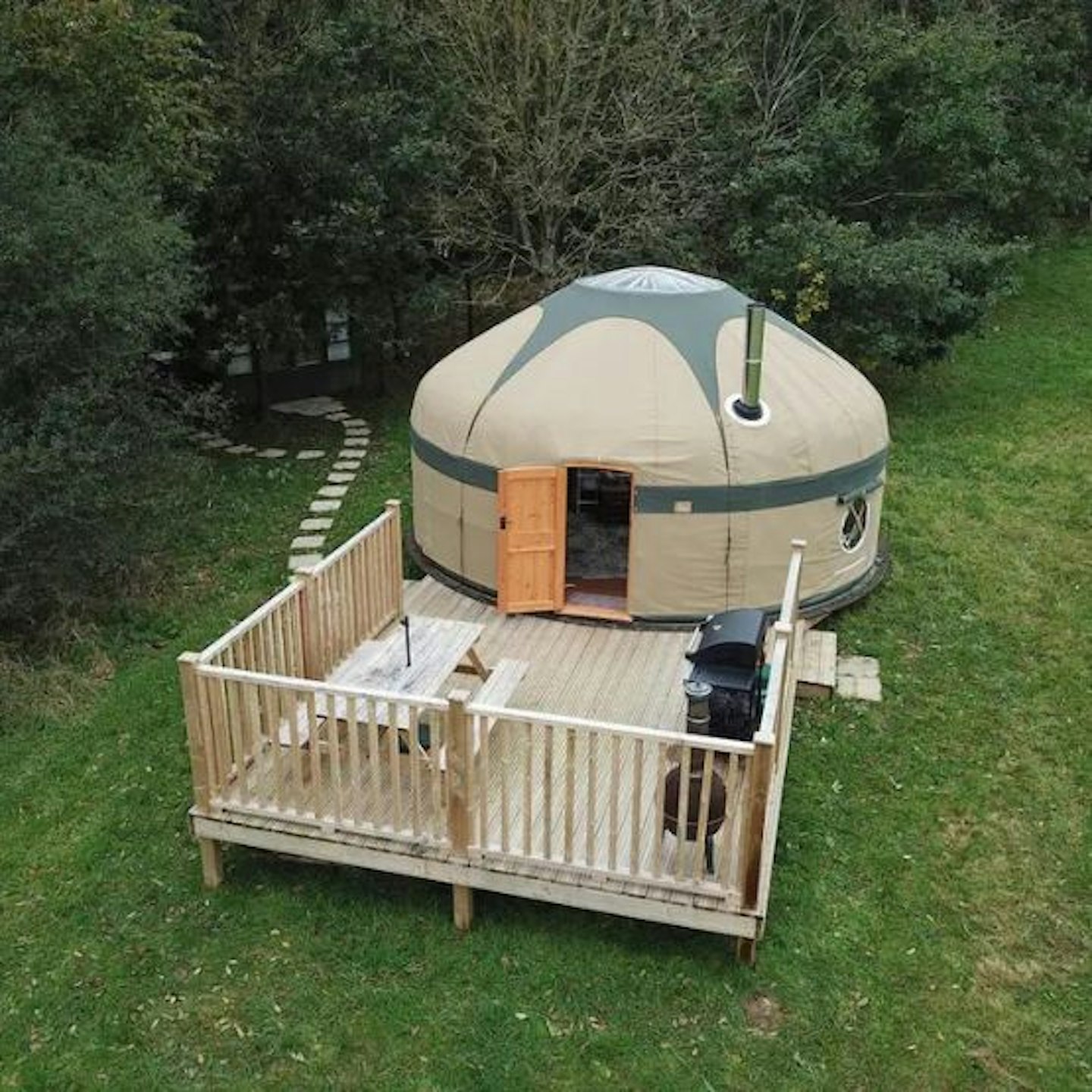 Family Friendly Yurt in Mere