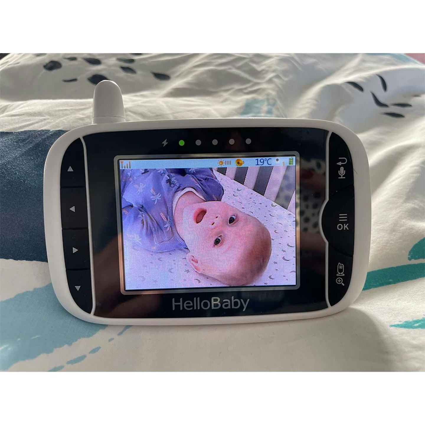 HelloBaby HB32 Wireless Video Baby Monitor