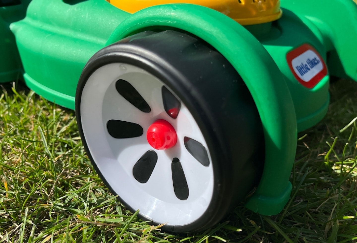 wheel of the Little Tikes Lawnmower